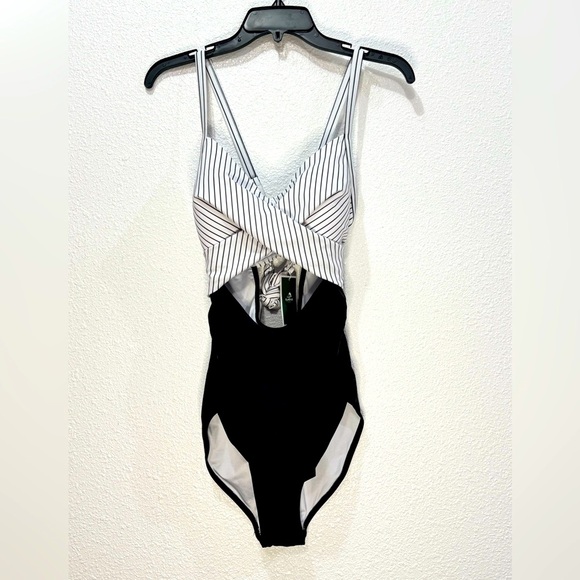 For Love And Lemons Other - EoMENIE Swimsuit Cut Out High Waisted Womens‎ Medium Built in Bra